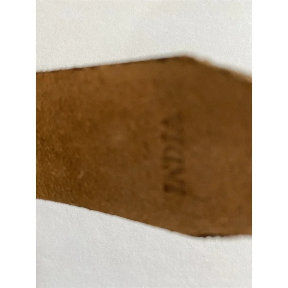 The Unbranded Brand brazilian leather